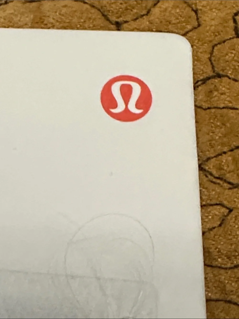 lululemon athletica Pearl Cream Marbled Alligator Hair Clips (2 Pack)